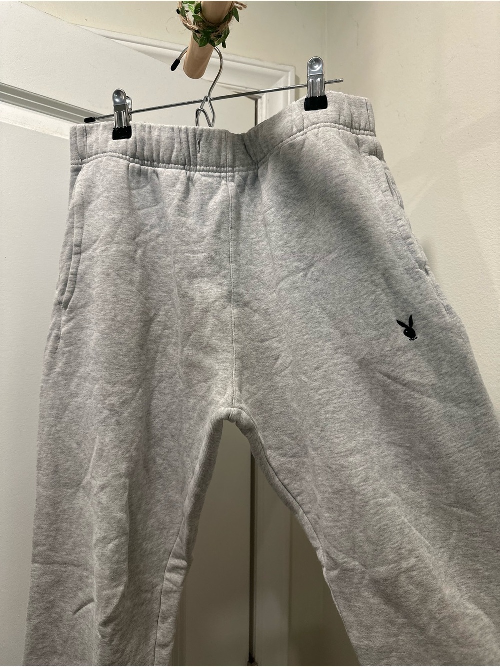 Playboy By PacSun Medium Heather Grey Fleece Sweatpants Embroidered Bunny